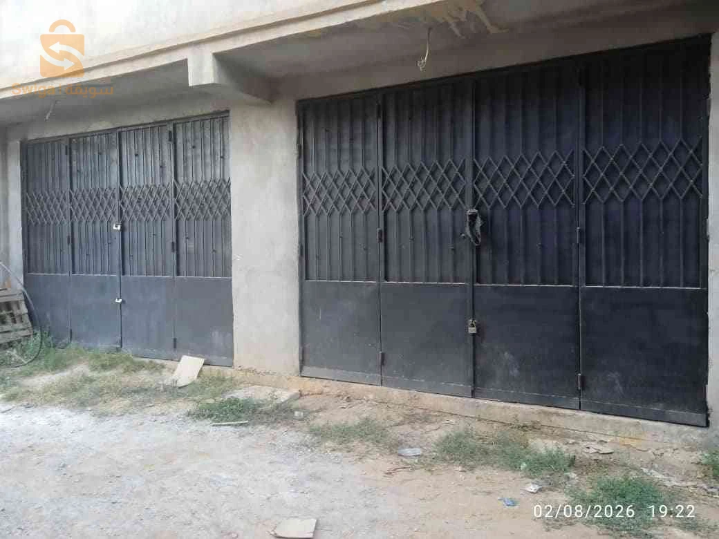 قراج للكرء سحاولة يصلح للورشات مستودع