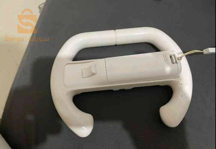Nintendo la Wii accompagné avec fais des de jeux et de soutien pour jouer