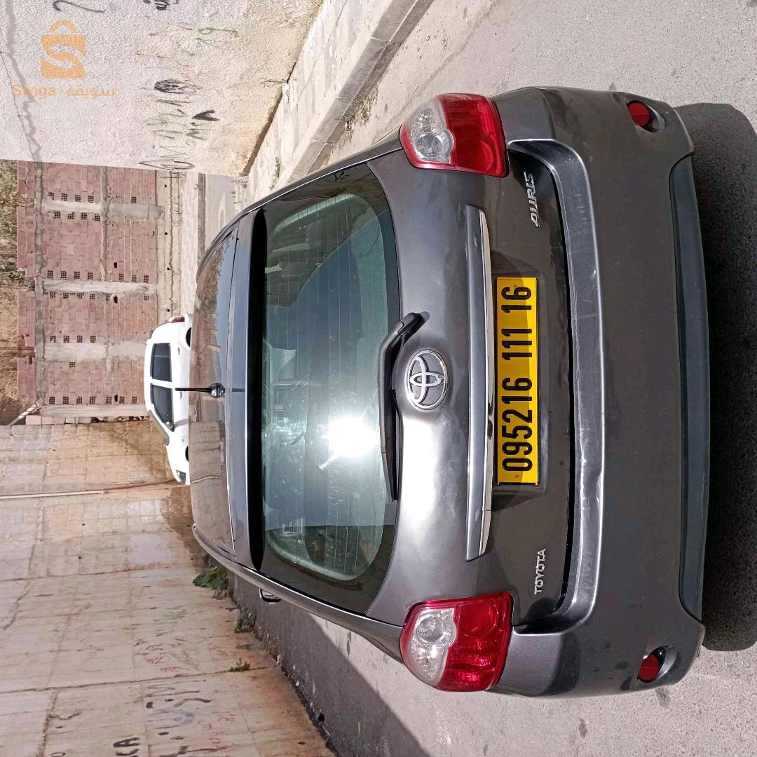 تويوتا Auris 2011 الجزائر