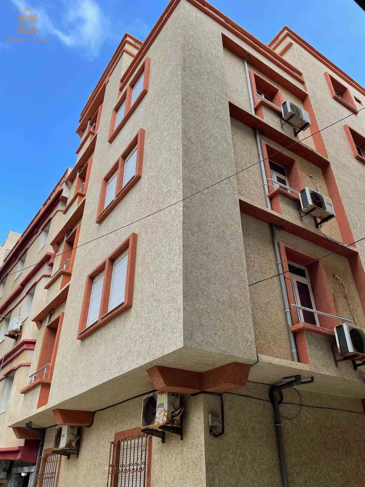 بيع عمارة على شاطئ البحر بولاية جيجل بلدية اولاد بوالنار