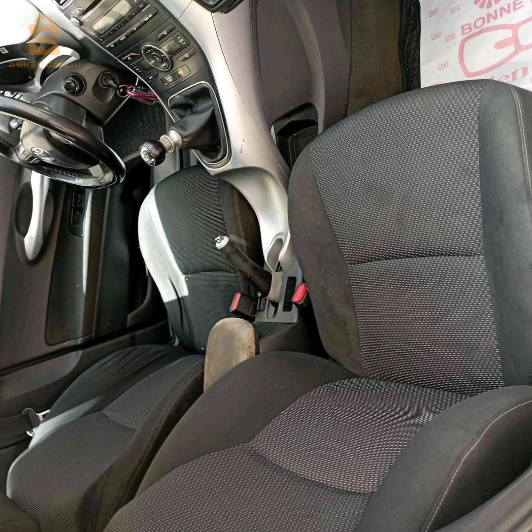 Toyota Yaris 2011 ALGER