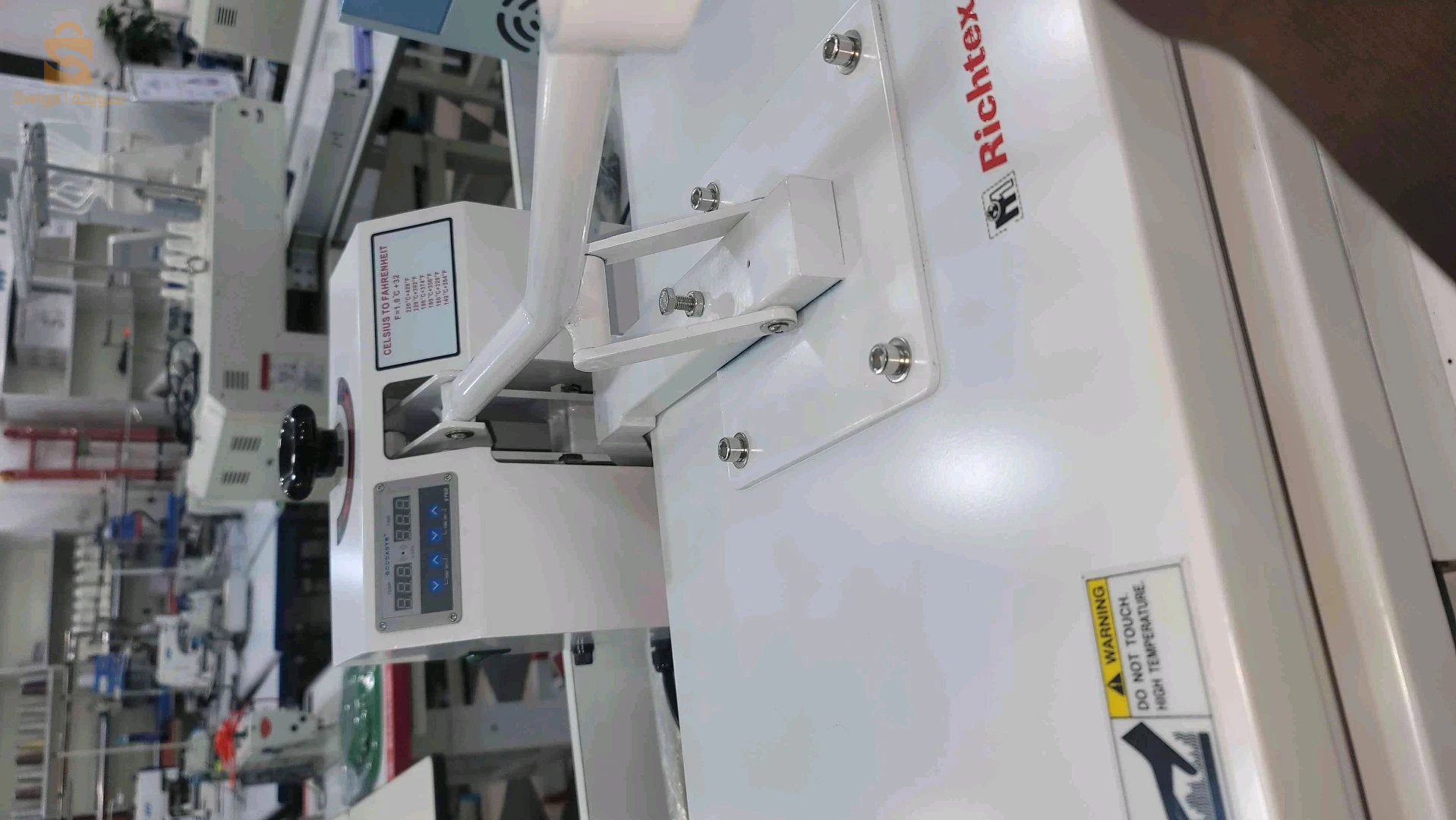 مكبس حراري مساحة عمل 80\4للطلب والاستفسار الرجاء الاتصال على الرقم 0560784826