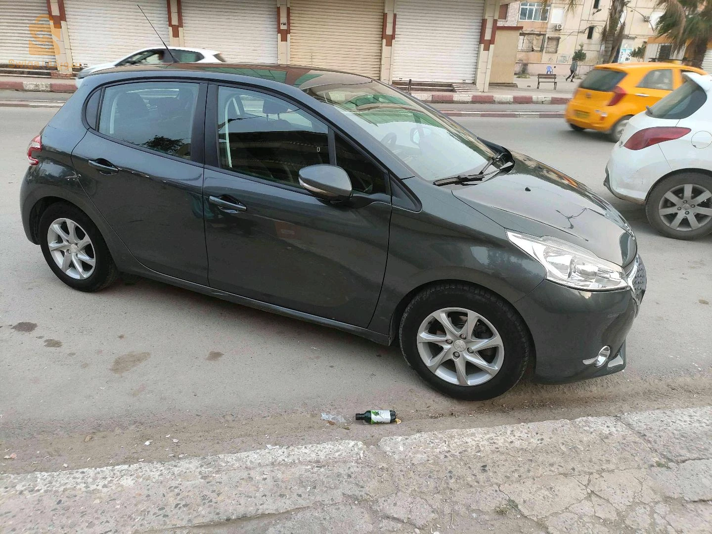 Peugeot 208 2015 SKIKDA