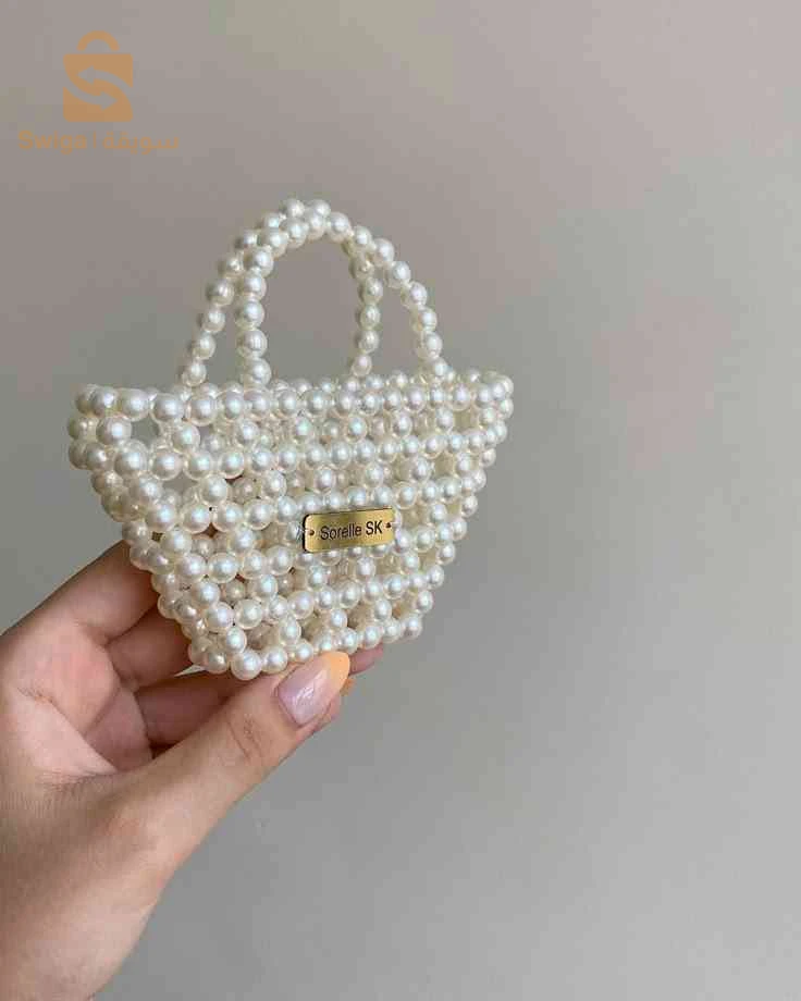 توزيعات ومناديل