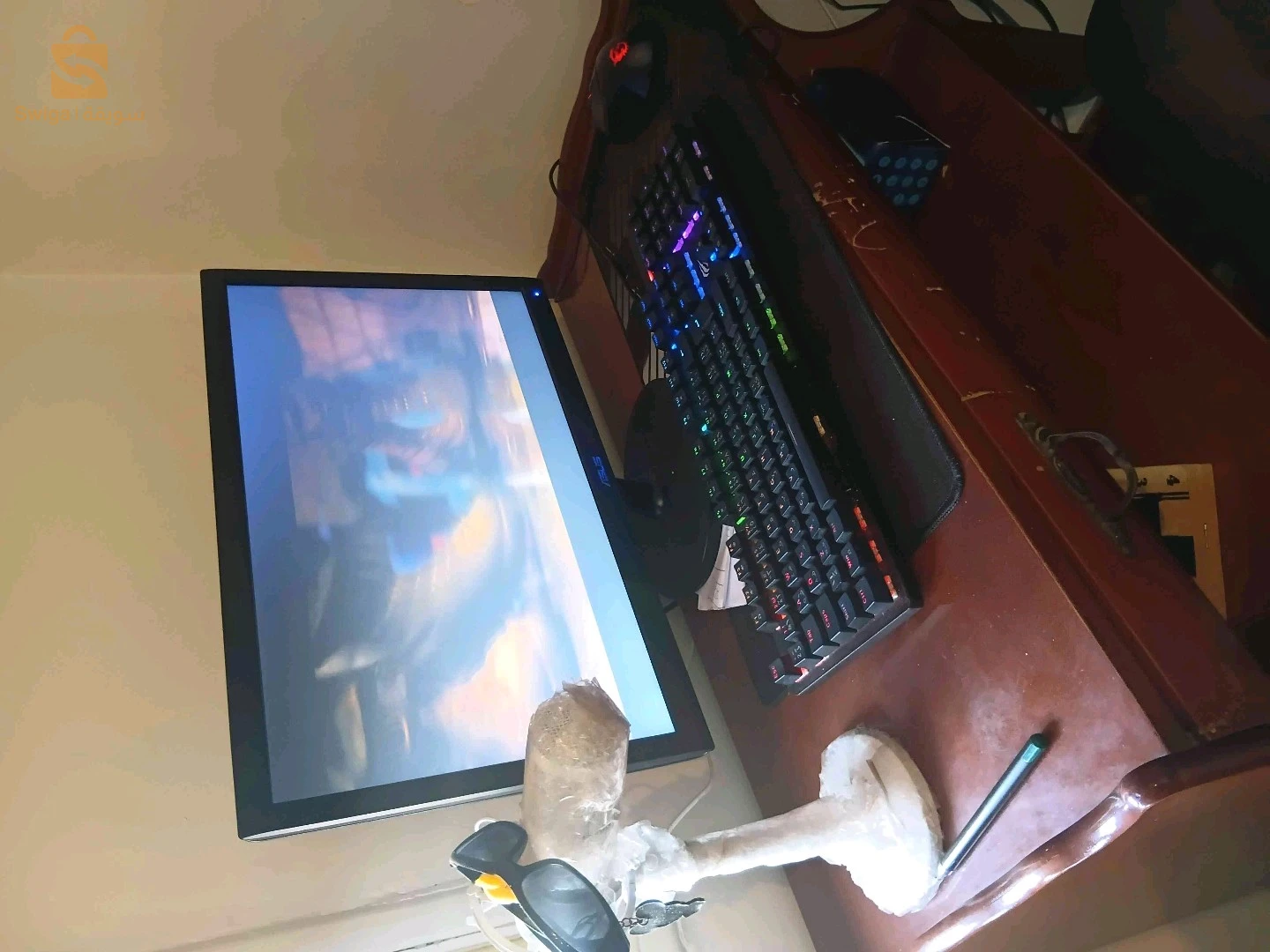 pc gamer 
carte mère:Msi B450 ma pro max
cpu : ryzen 5 pro 5650G  44.00 mhz 
Ram:8g.Hp.gaming.rgb.3600mhz+8g Apacer.3200mhz
Ssd: 128g adata +Hdd segate .500g
Psu: Gammax 700.watts.80 plus bronze 
Boîtier: Cooler Master+ 2 fans Rgb