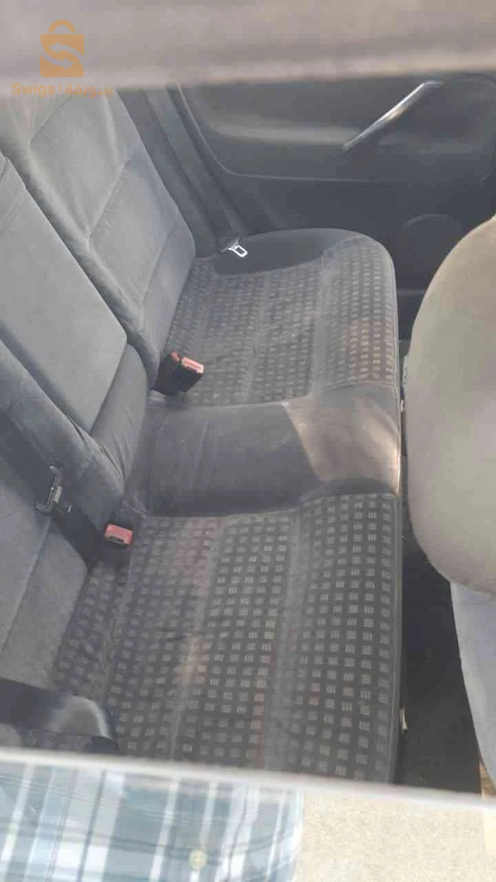 فولكس واجن Passat 2002 بسكرة