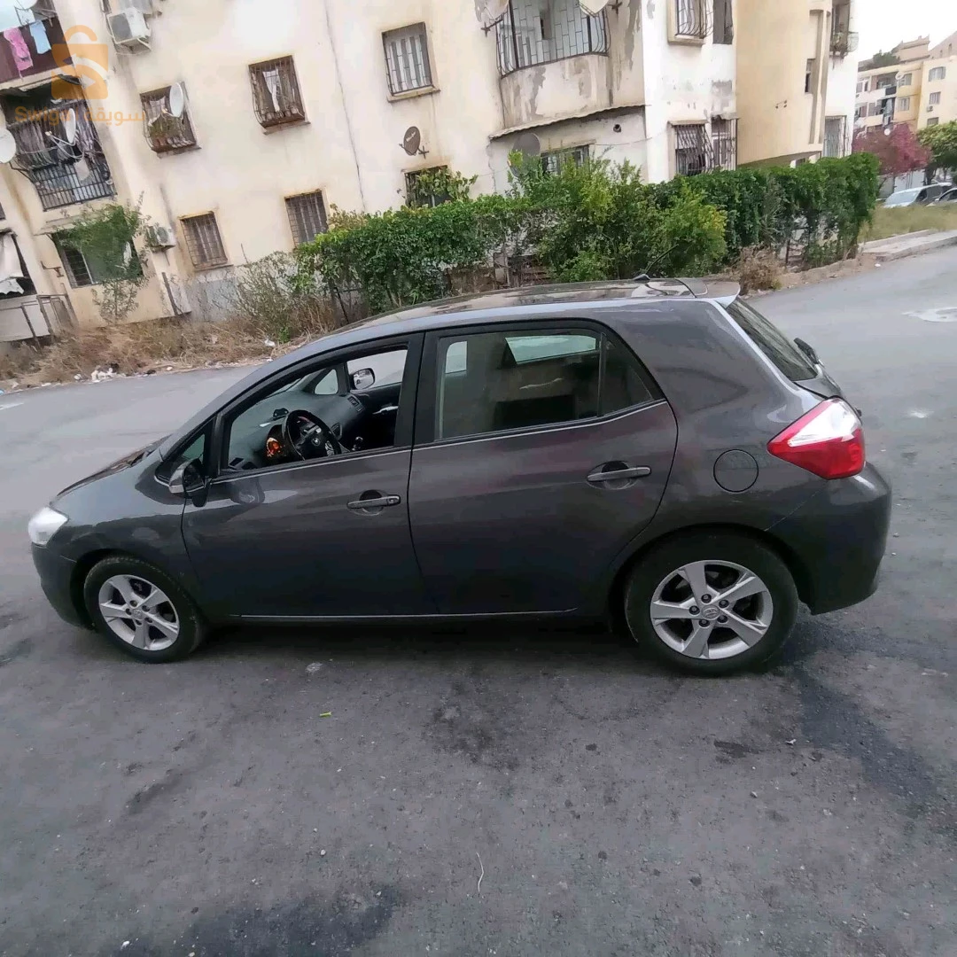 Toyota Yaris 2011 ALGER
