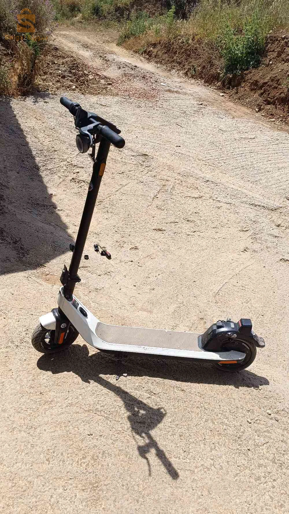 Trottinette électrique NIU KQi2 Pro - 30km autonomie