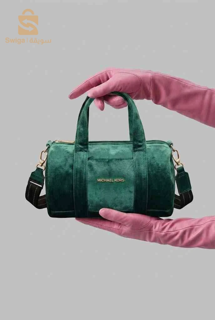 Sac Barrel en veloursصاك نسائي فاخر – أناقة عصرية وجودة تدوم