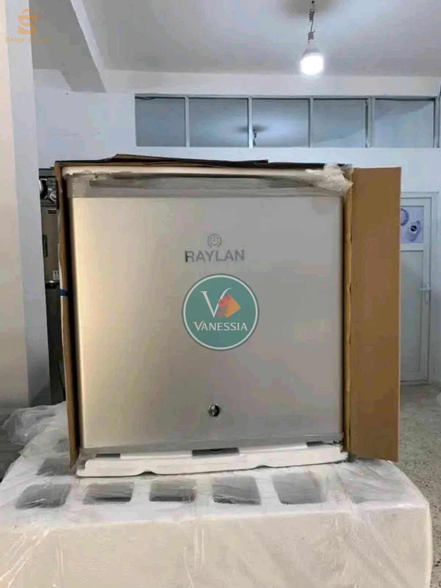 ميني بار رايلان أسود رمادي أبيض
Mini Bar Raylan NoireGris Blanc