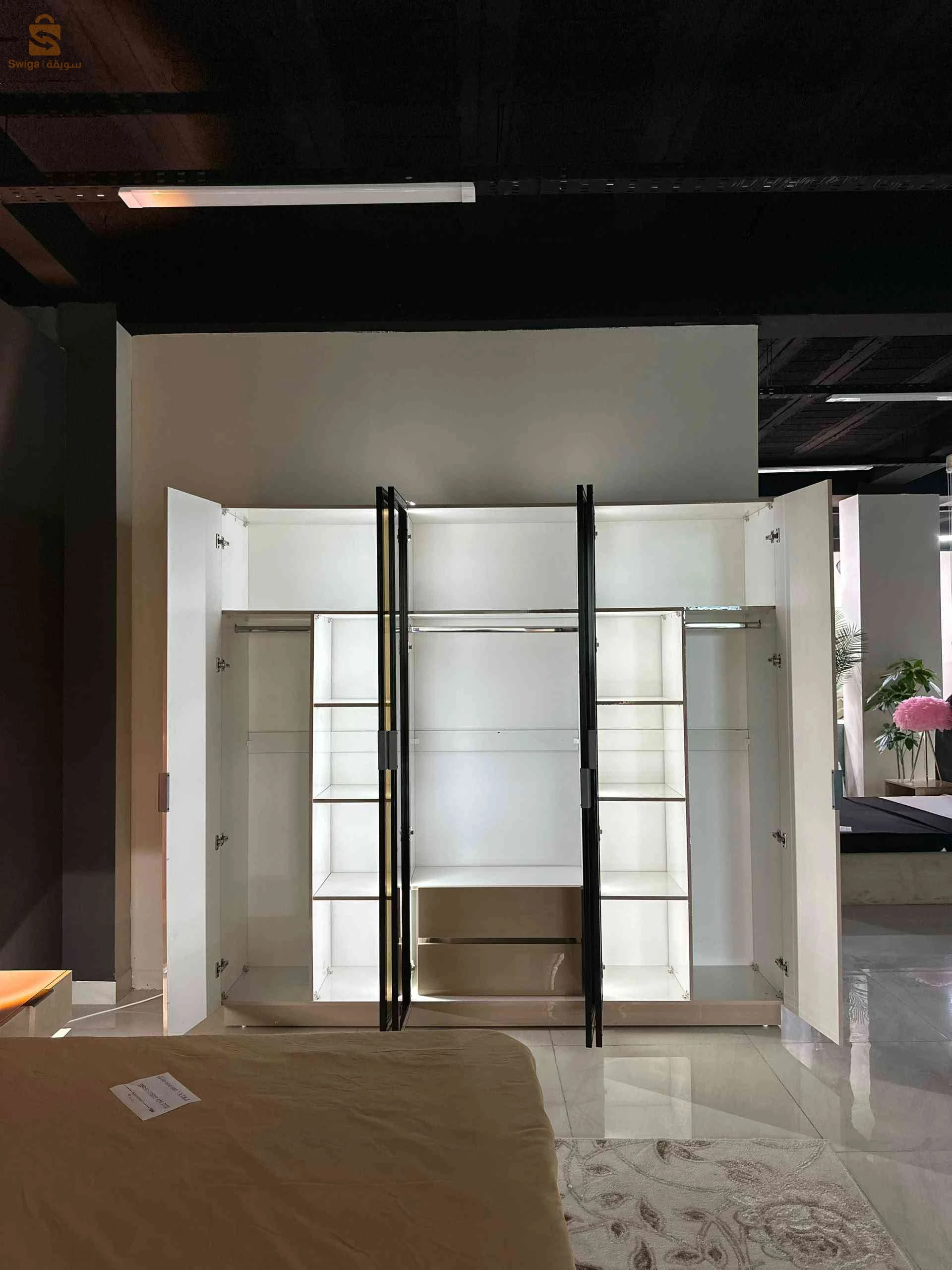 chamber high gloss