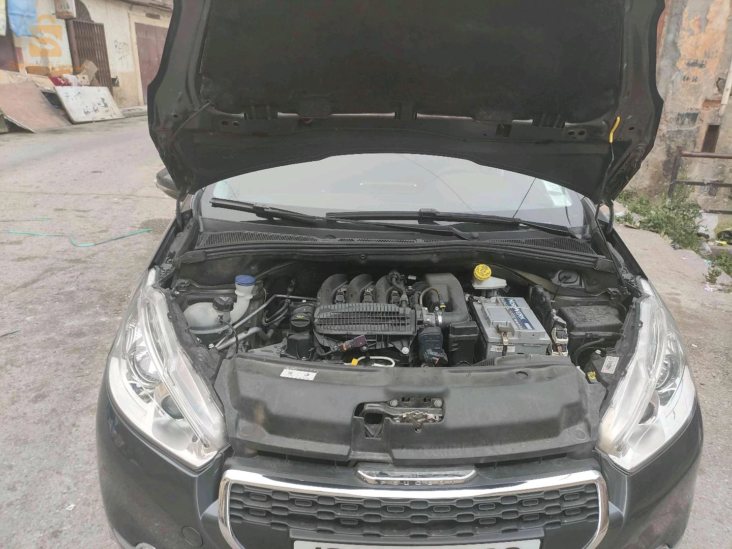 Peugeot 208 2015 SKIKDA