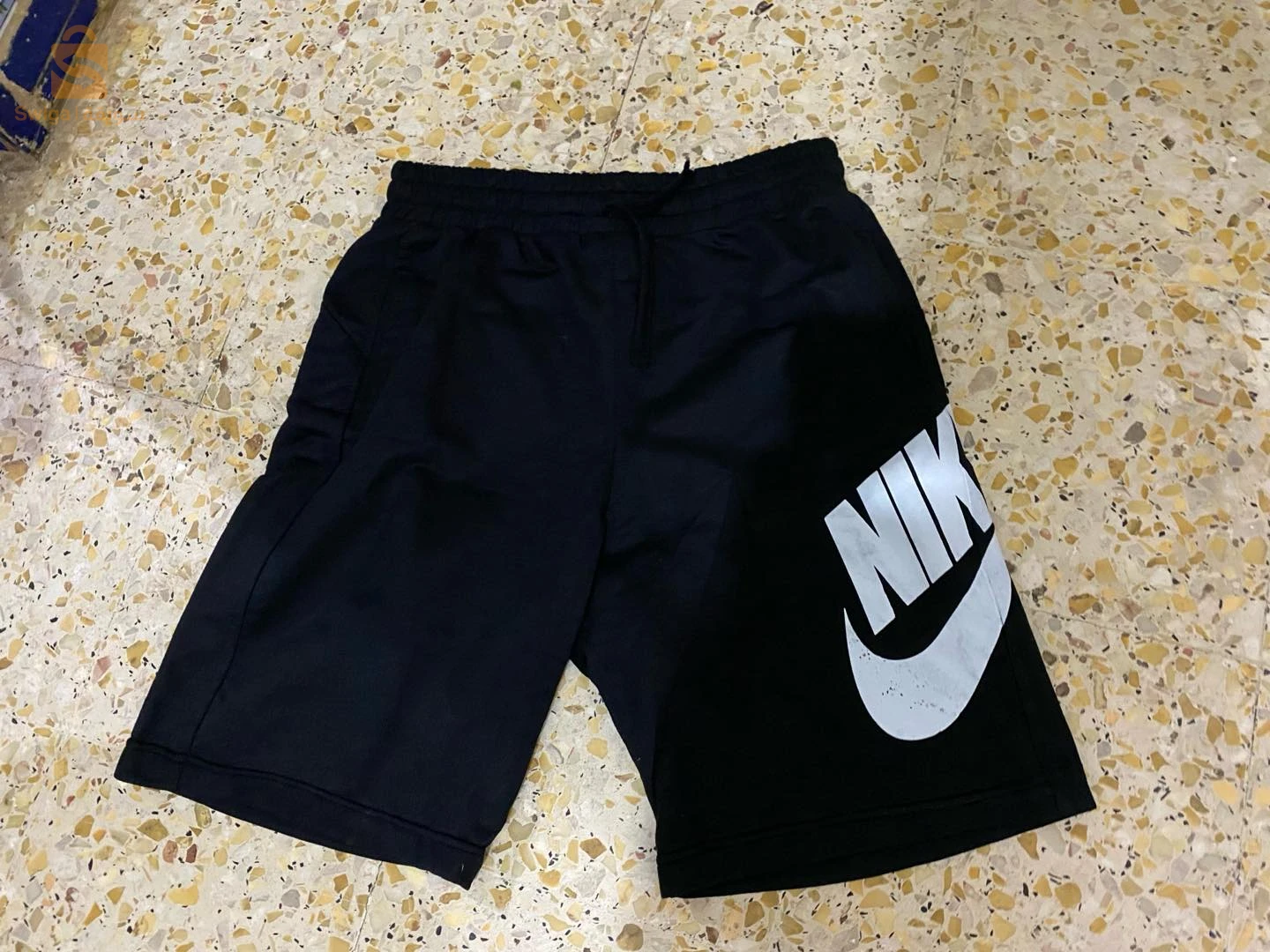 Ensemble Nike noir 2026
