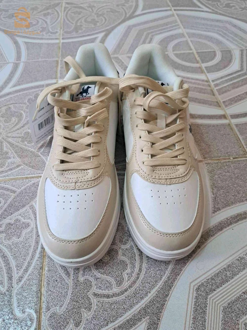 des chaussures Ralph Lauren blanche