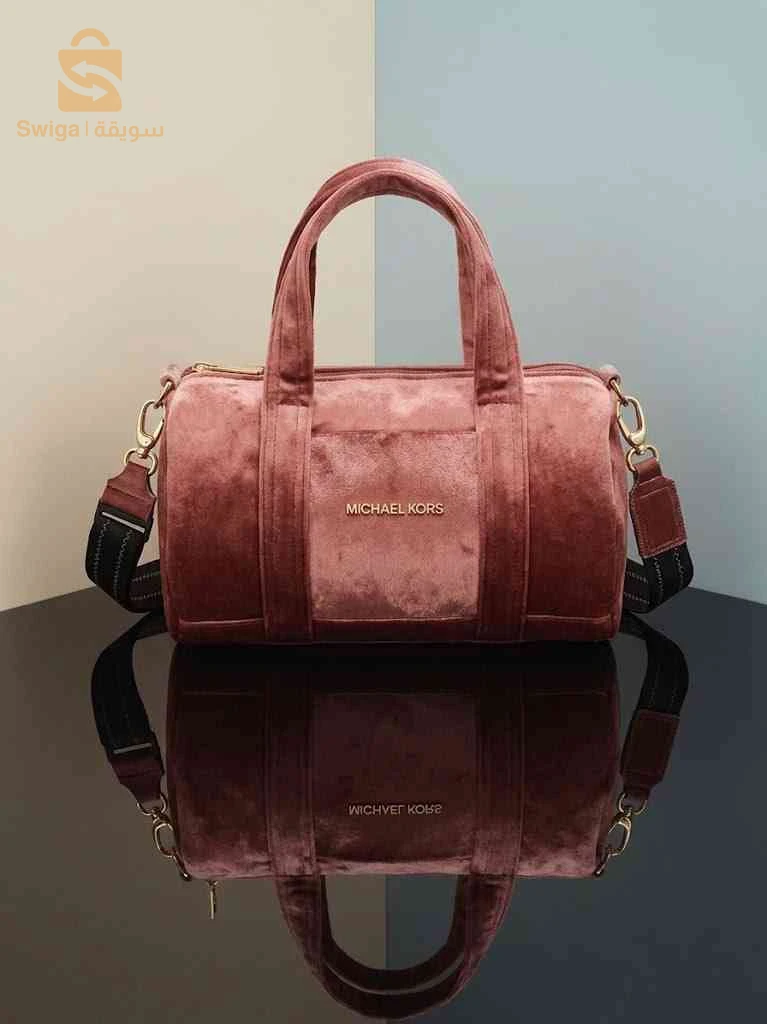 Sac Barrel en veloursصاك نسائي فاخر – أناقة عصرية وجودة تدوم