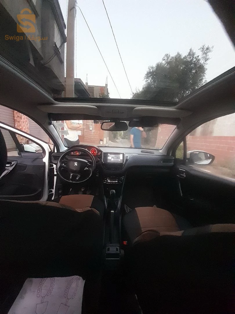 Peugeot 208 2014 JIJEL