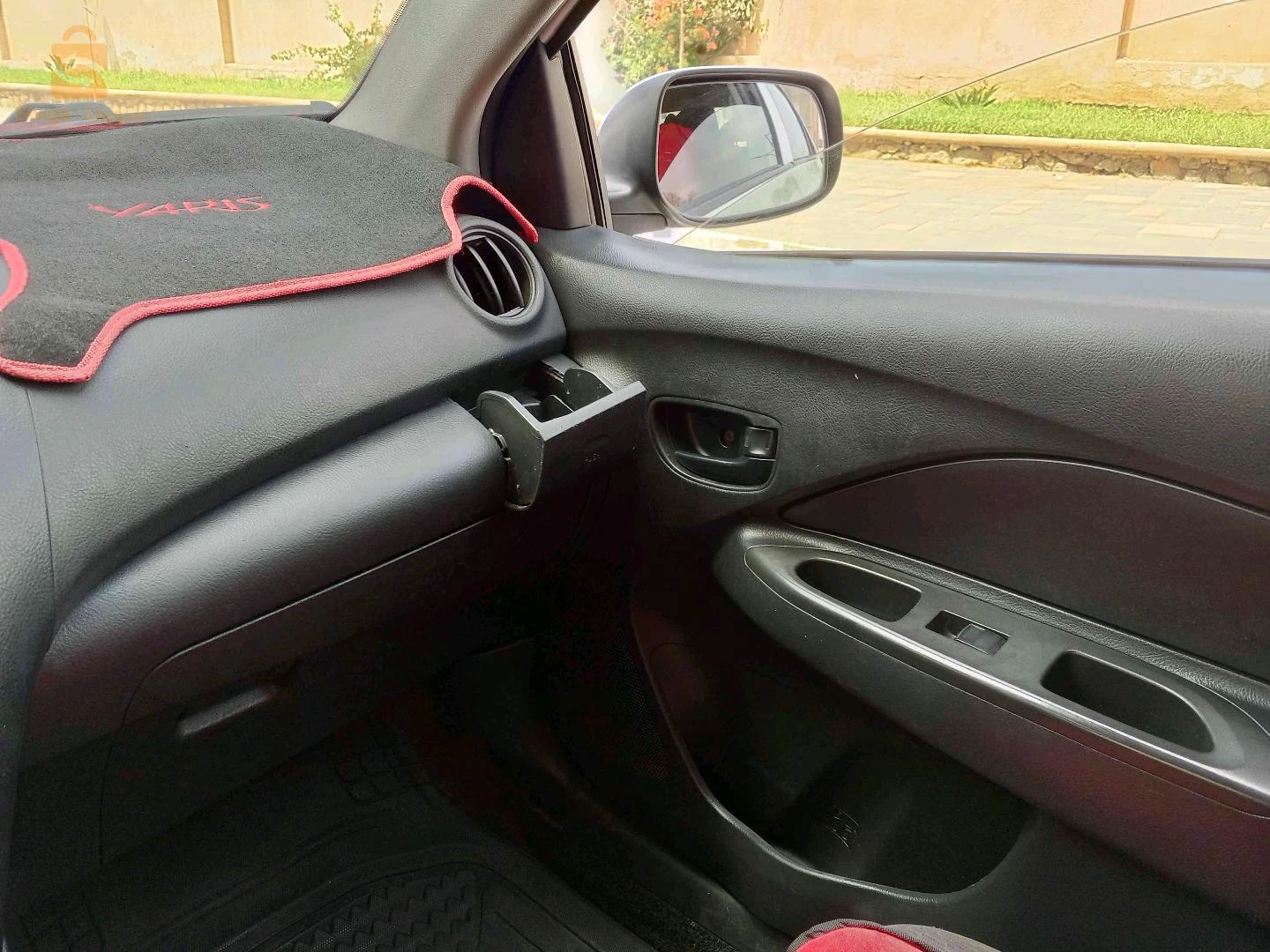 تويوتا Yaris 2014 مستغانم