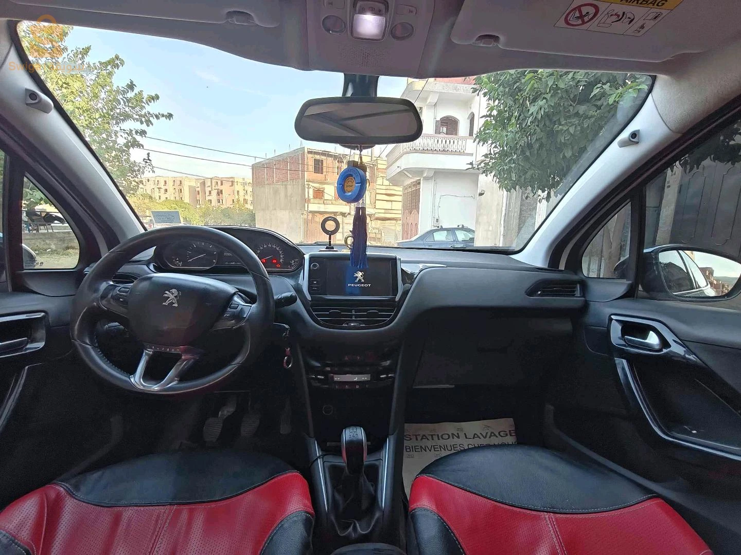 Peugeot 208 2015 MILA