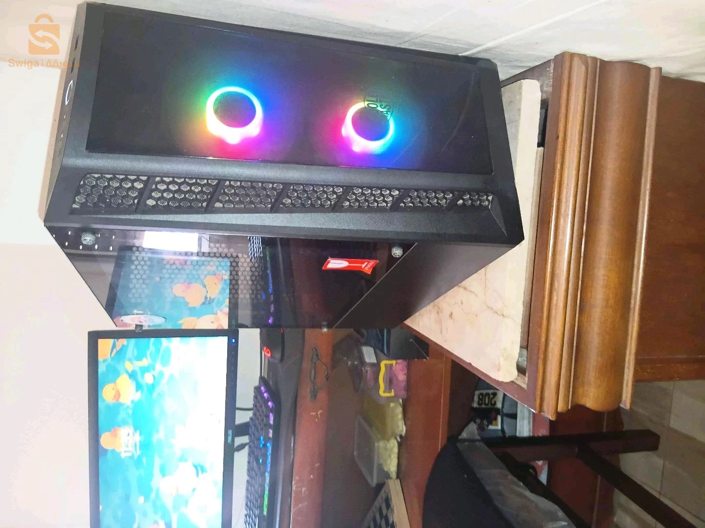 pc gamer 
carte mère:Msi B450 ma pro max
cpu : ryzen 5 pro 5650G  44.00 mhz 
Ram:8g.Hp.gaming.rgb.3600mhz+8g Apacer.3200mhz
Ssd: 128g adata +Hdd segate .500g
Psu: Gammax 700.watts.80 plus bronze 
Boîtier: Cooler Master+ 2 fans Rgb