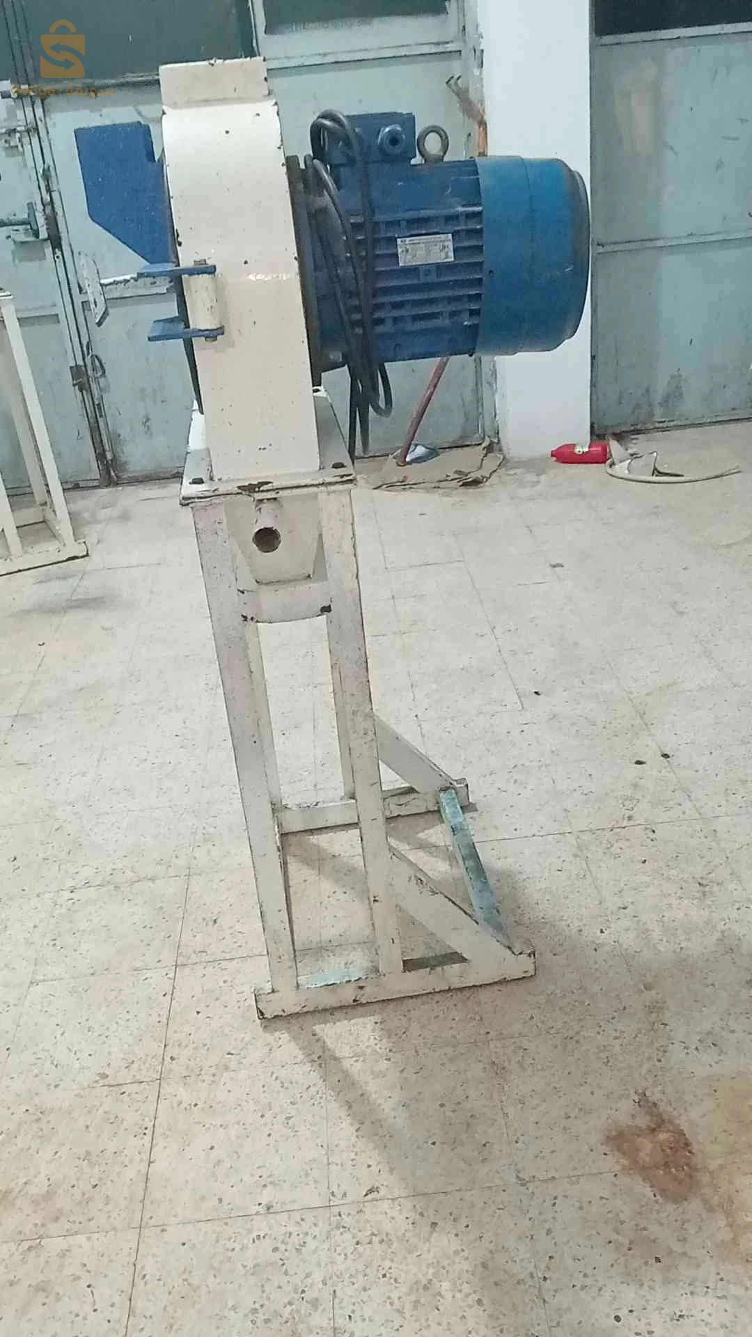 مكينة رحي التوابل moteur 380