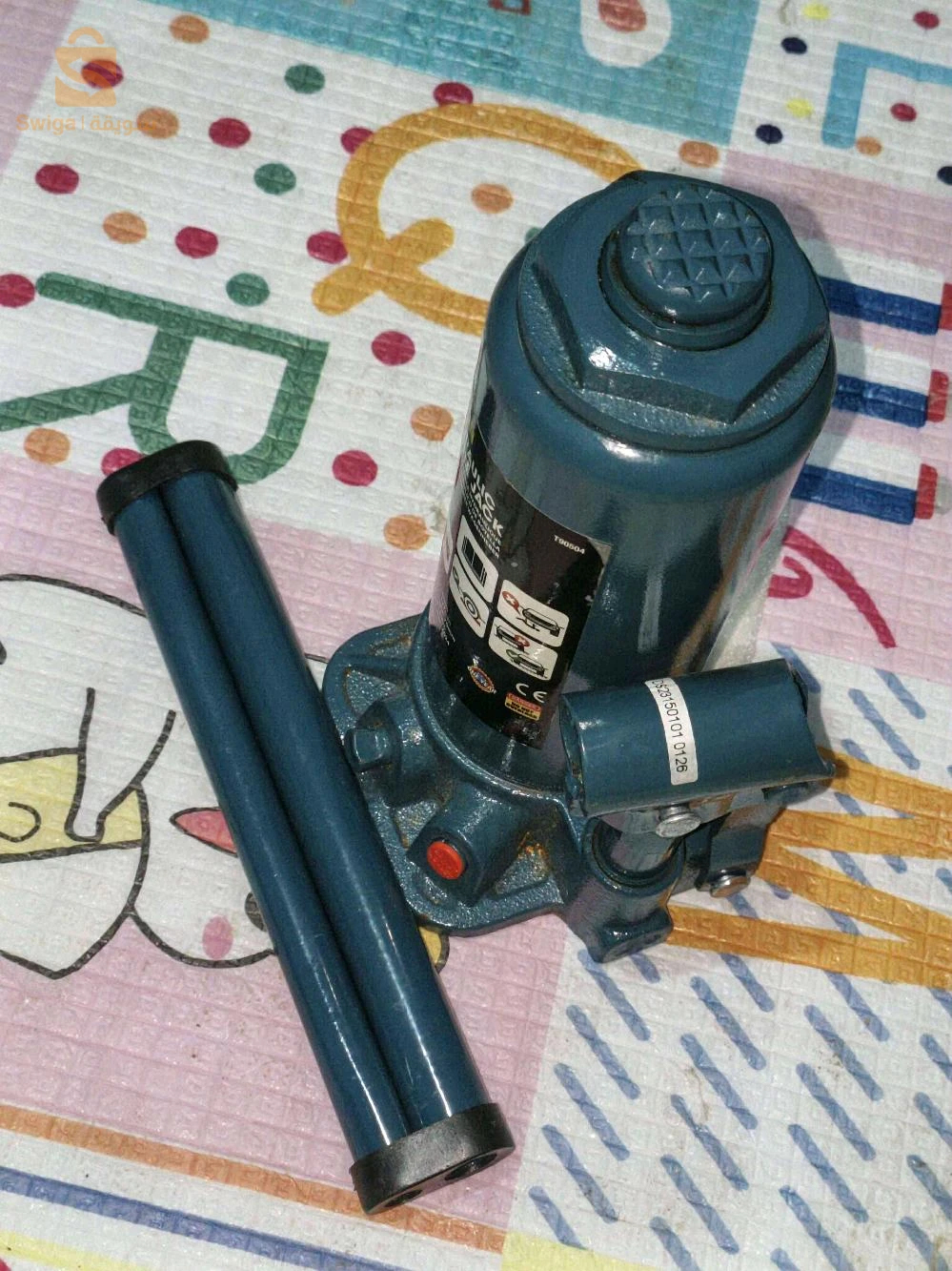 HYDRAULIC BOTTLE JACK