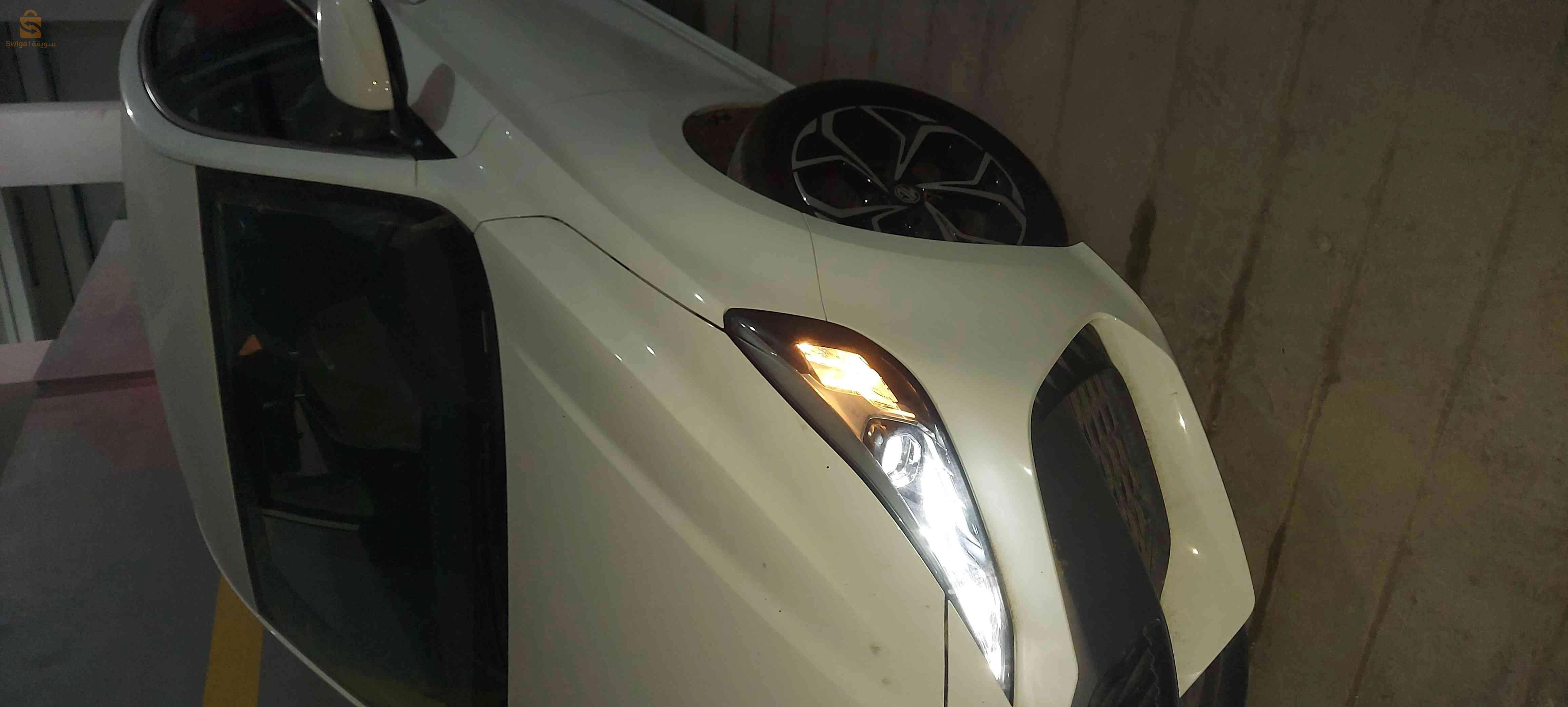 MG Mg 5 MASCARA