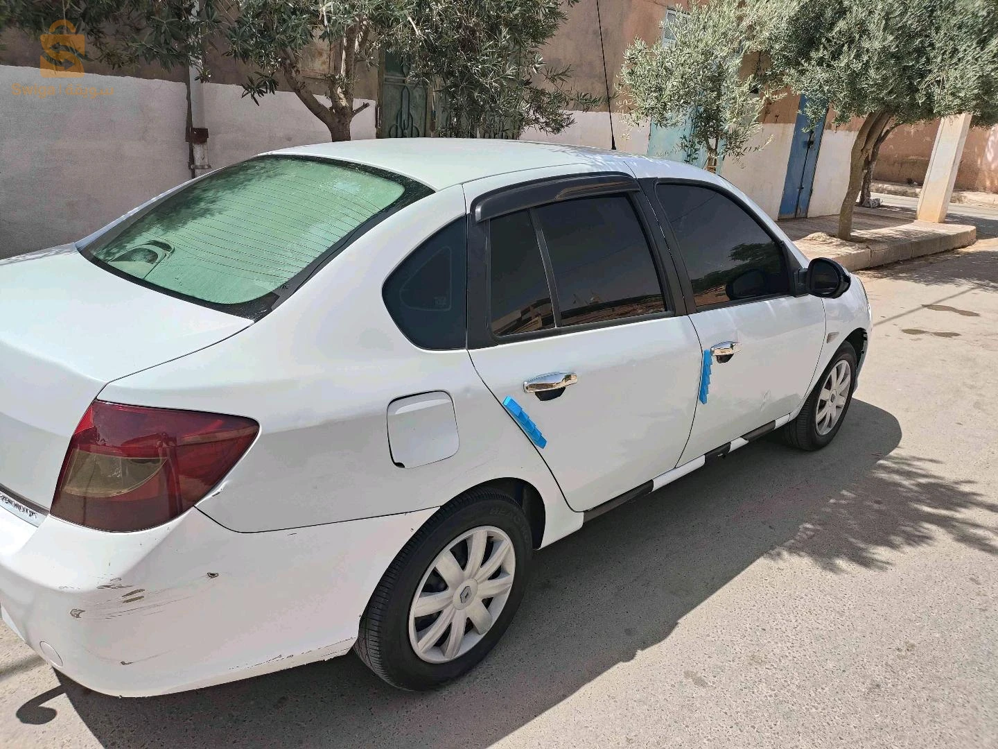 رينو SYMBOL 2010 النعامة