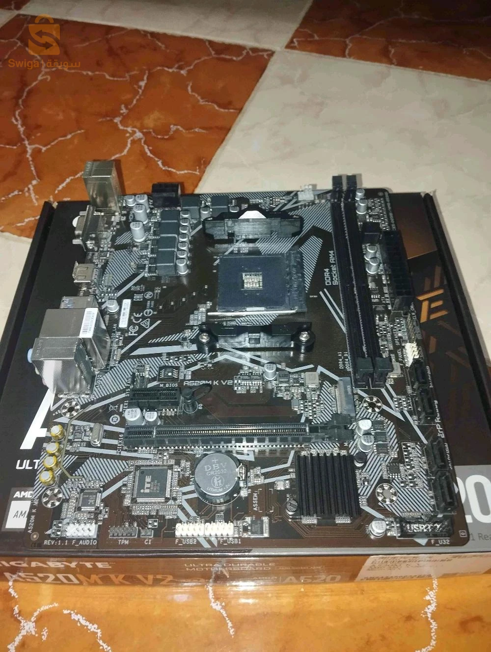 carte mere a520mk V2 / Raidmax v152