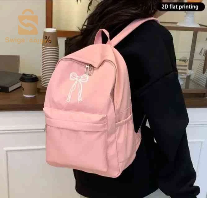 حقائب مدرسية بأسعار مخفضة