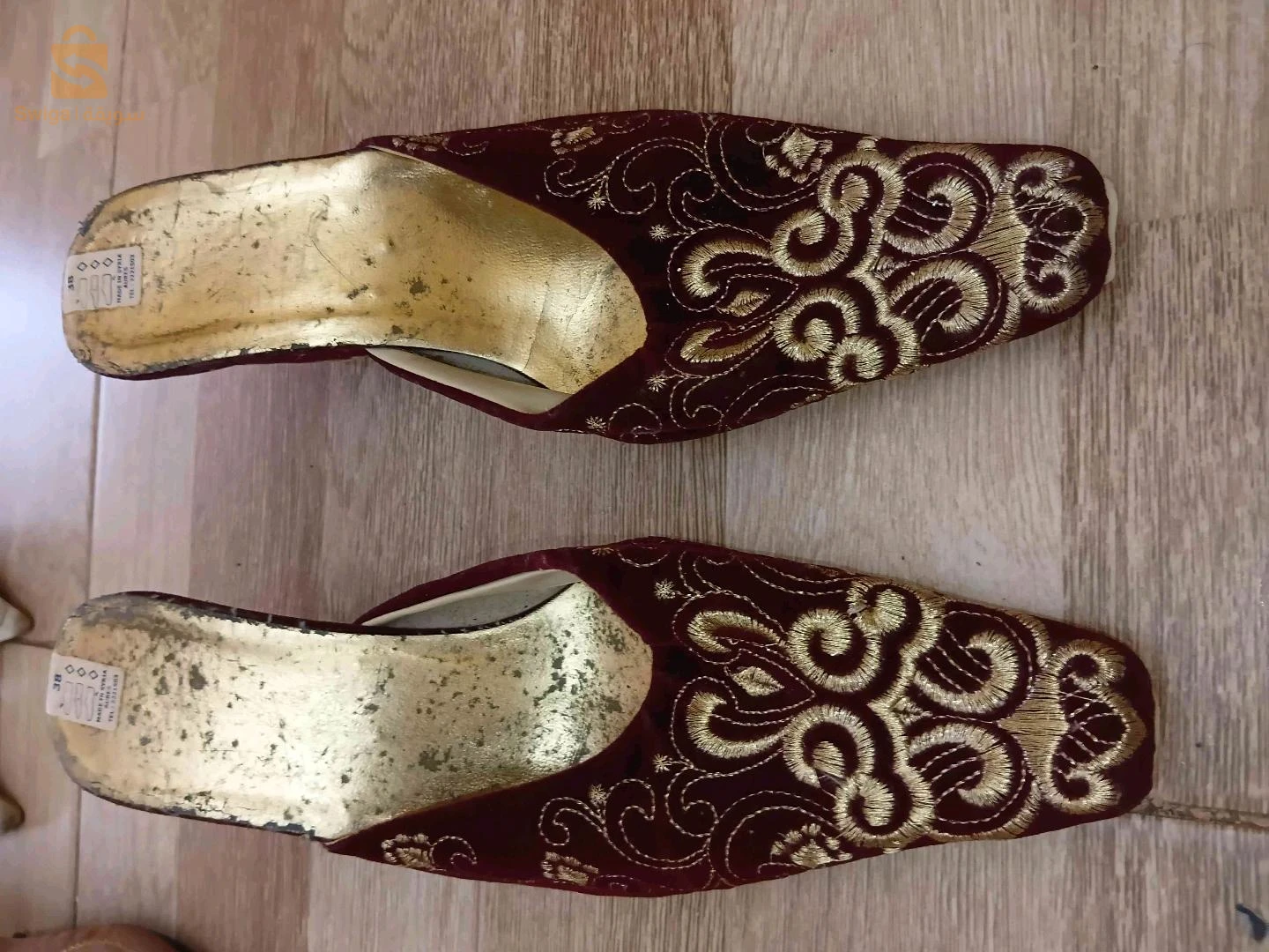 souliers et sandales femmes et filles. sortie et fêtes en bon état