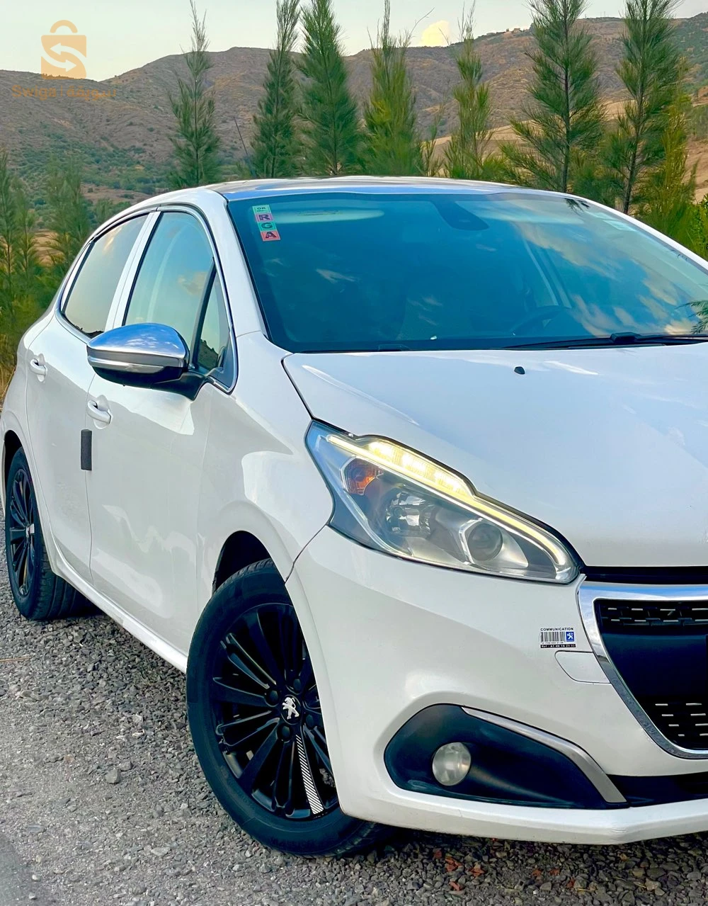 Peugeot 208 2015 MILA
