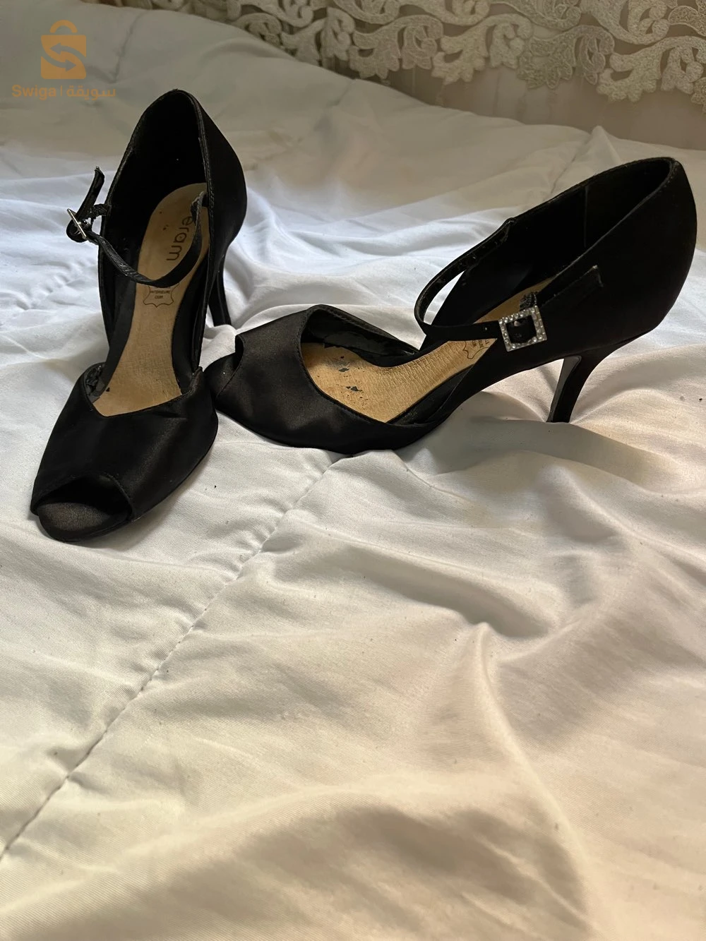 des chaussures a vendre