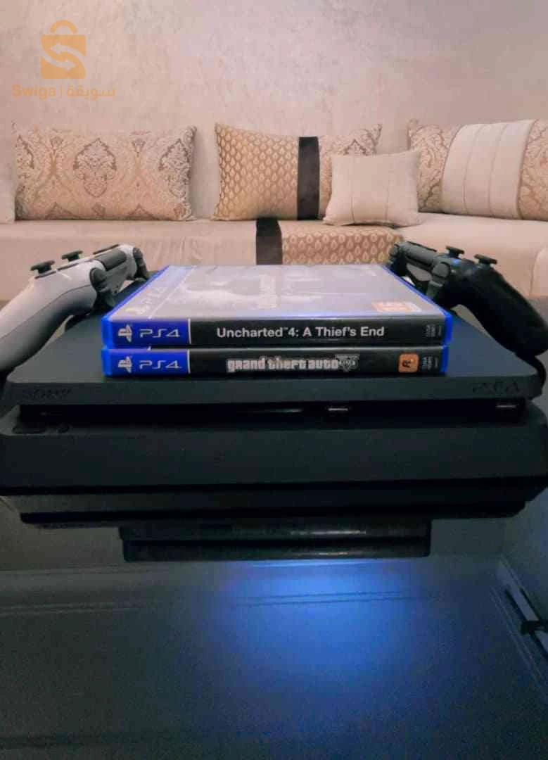 PS4 slim