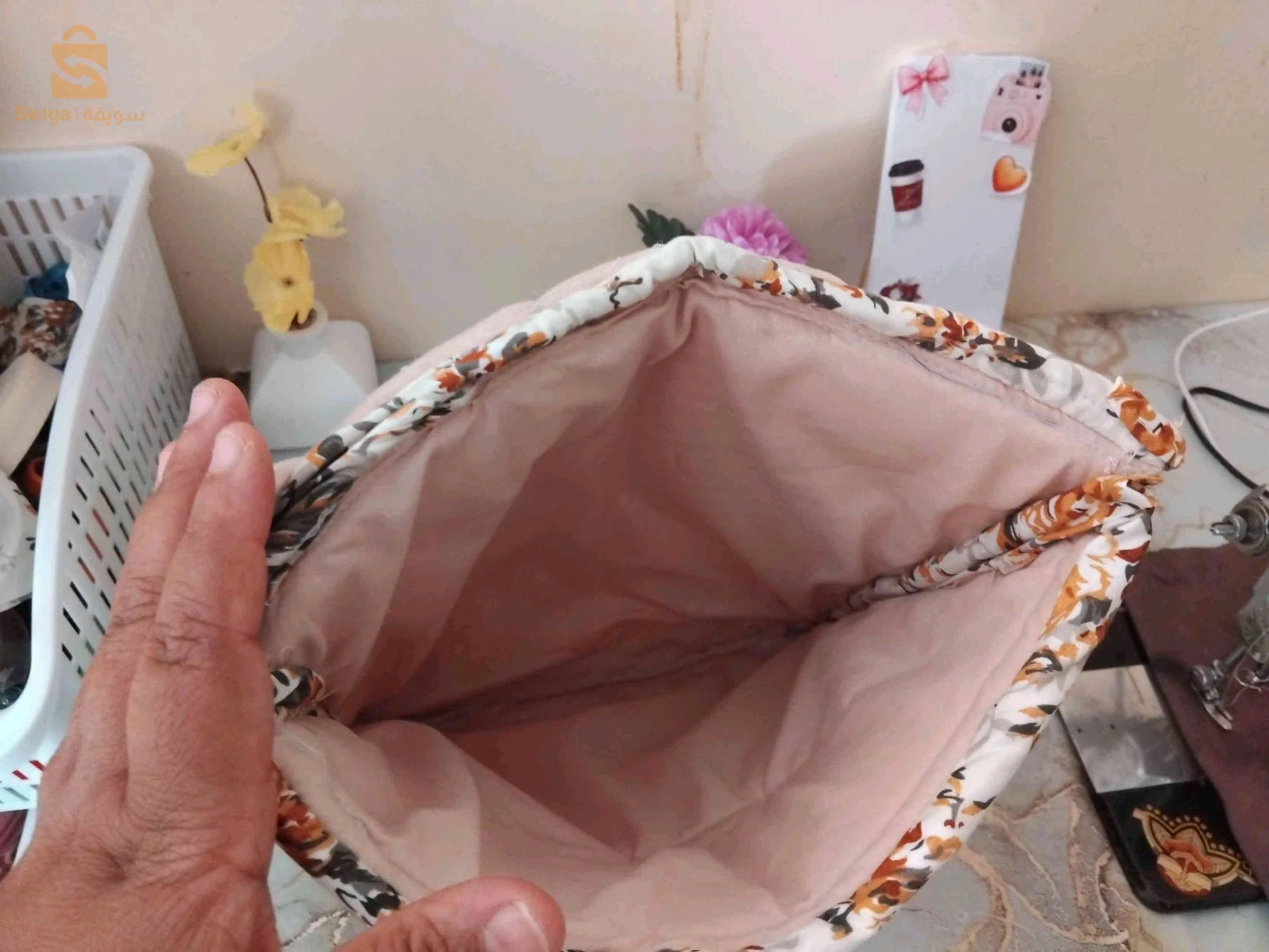 حافضة لاتوب وهاتف