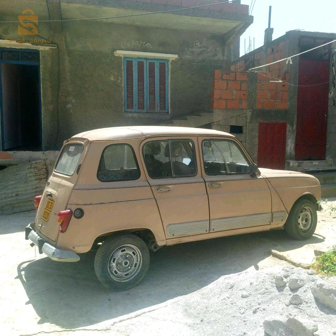 Renault R 4 1982 BOUMERDES