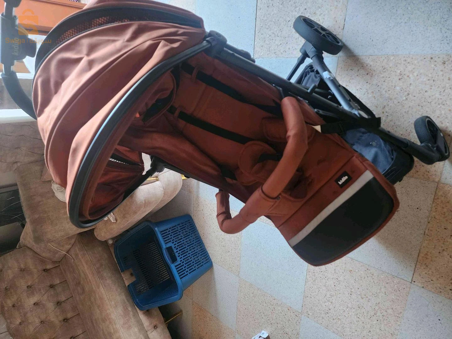 عربة اطفال