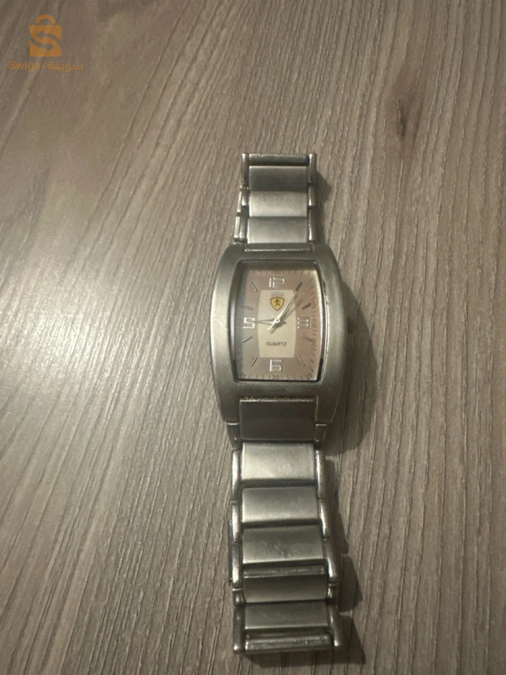 montre Ferrari année 2000