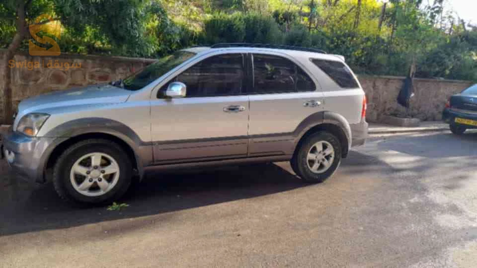 Kia Sorento 2010 MEDEA