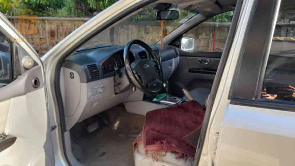 Kia Sorento 2010 MEDEA