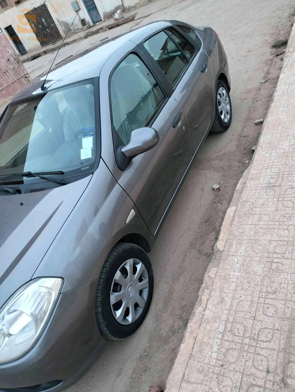 Renault SYMBOL 2010 MASCARA