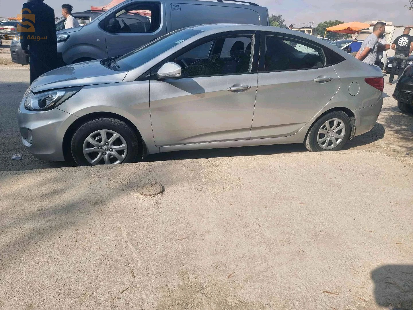 Hyundai Accent 2013 CONSTANTINE