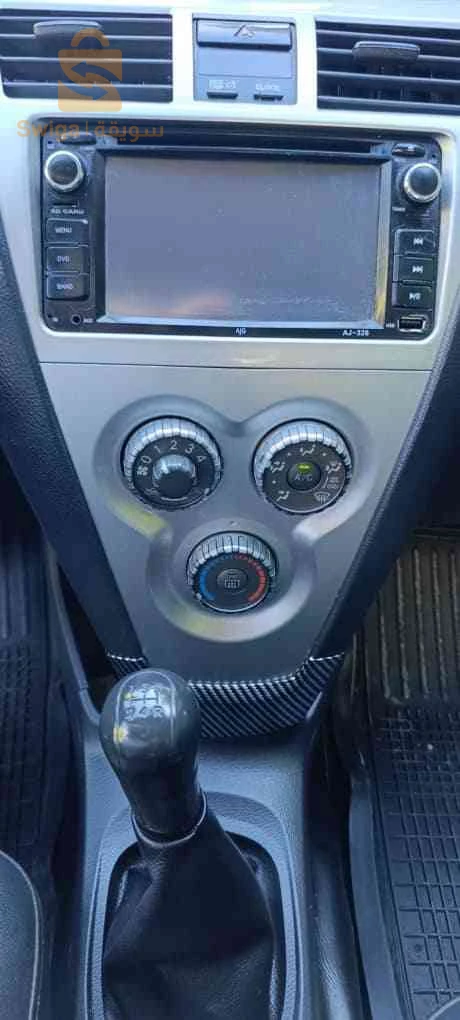 Toyota Yaris 2013 CONSTANTINE
