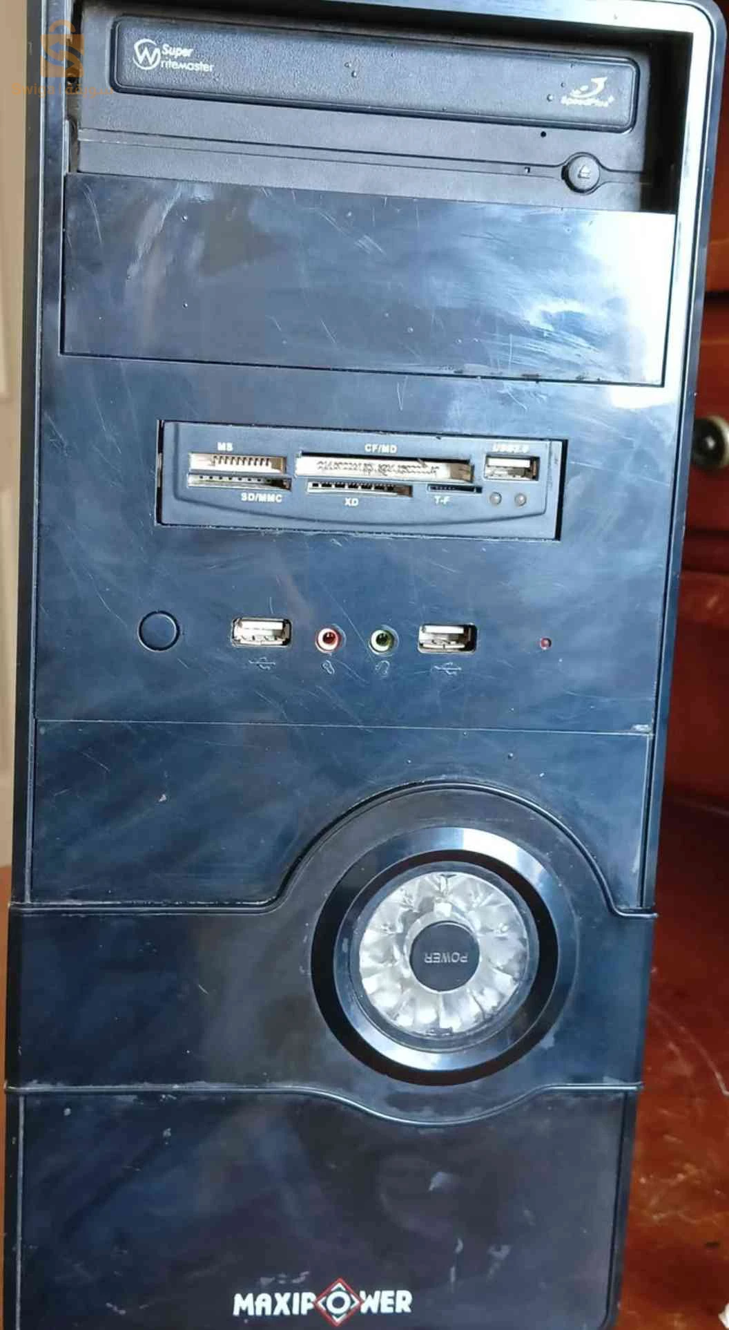 pc + écran Hyundai 50hz