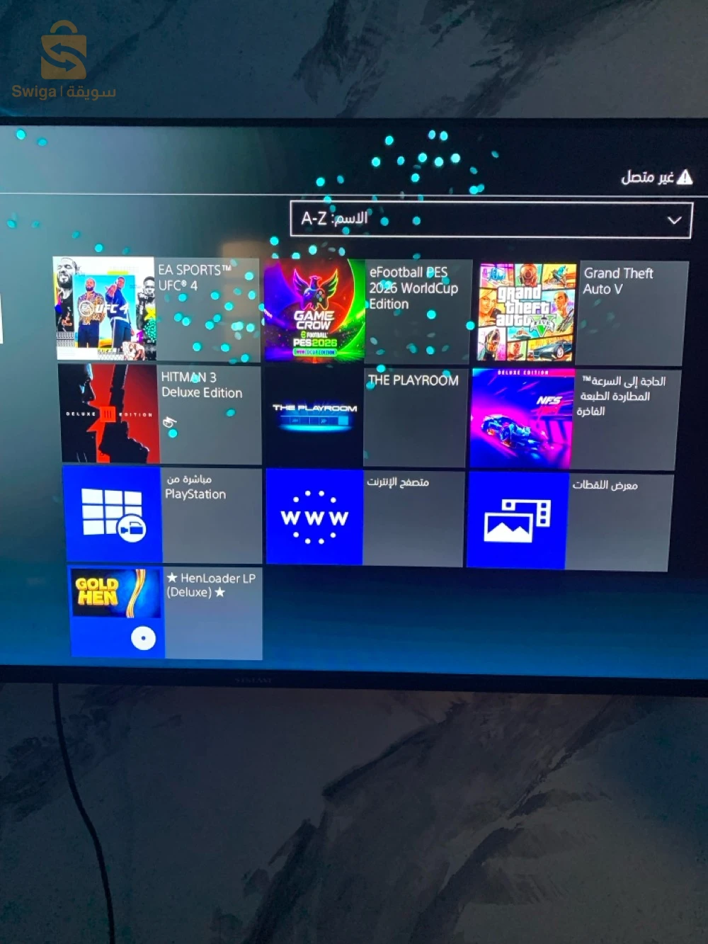 ps4 slime flachi avec 2 manette original  
stockage 500
hen 12.00
etet 10/10
