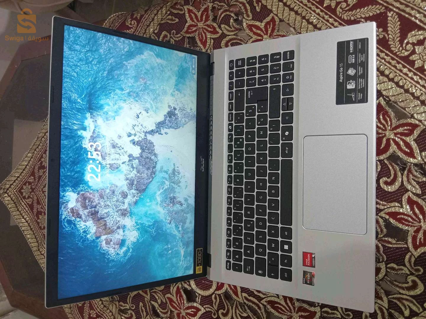 كمبيوتر محمول acer