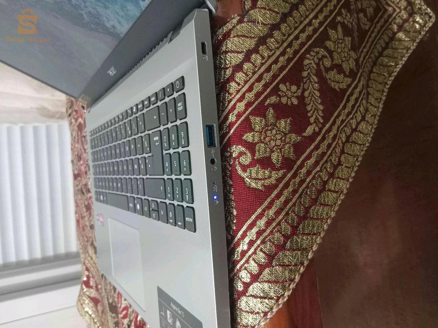 كمبيوتر محمول acer