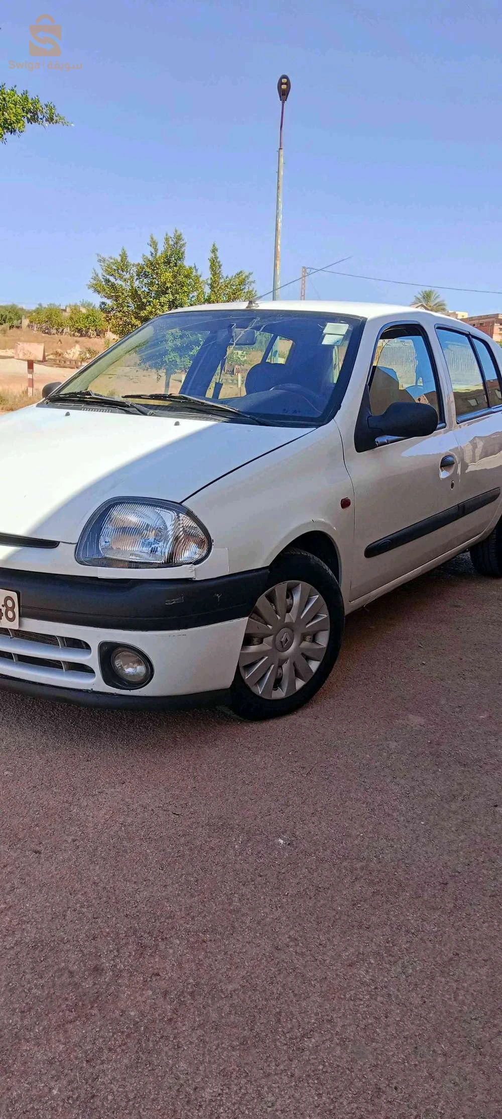 Renault Clio 2 2000 RELIZANE