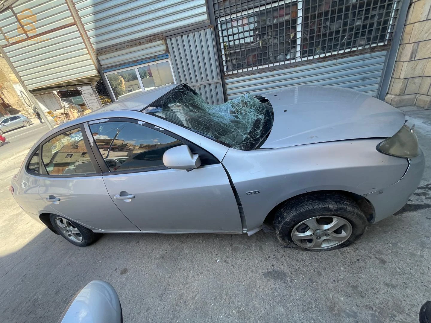 هونداي Elantra 2012 بجاية