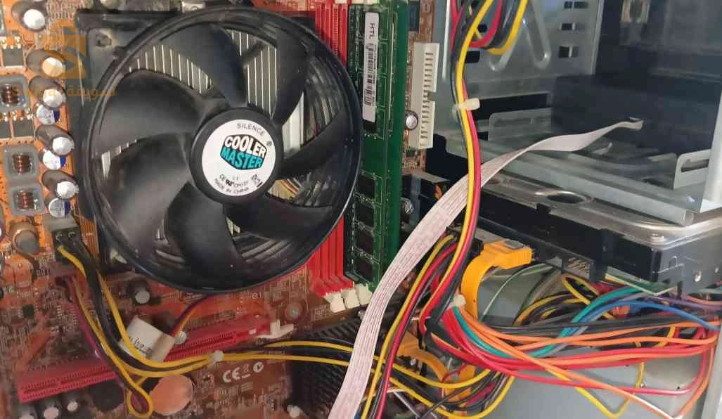 pc + écran Hyundai 50hz