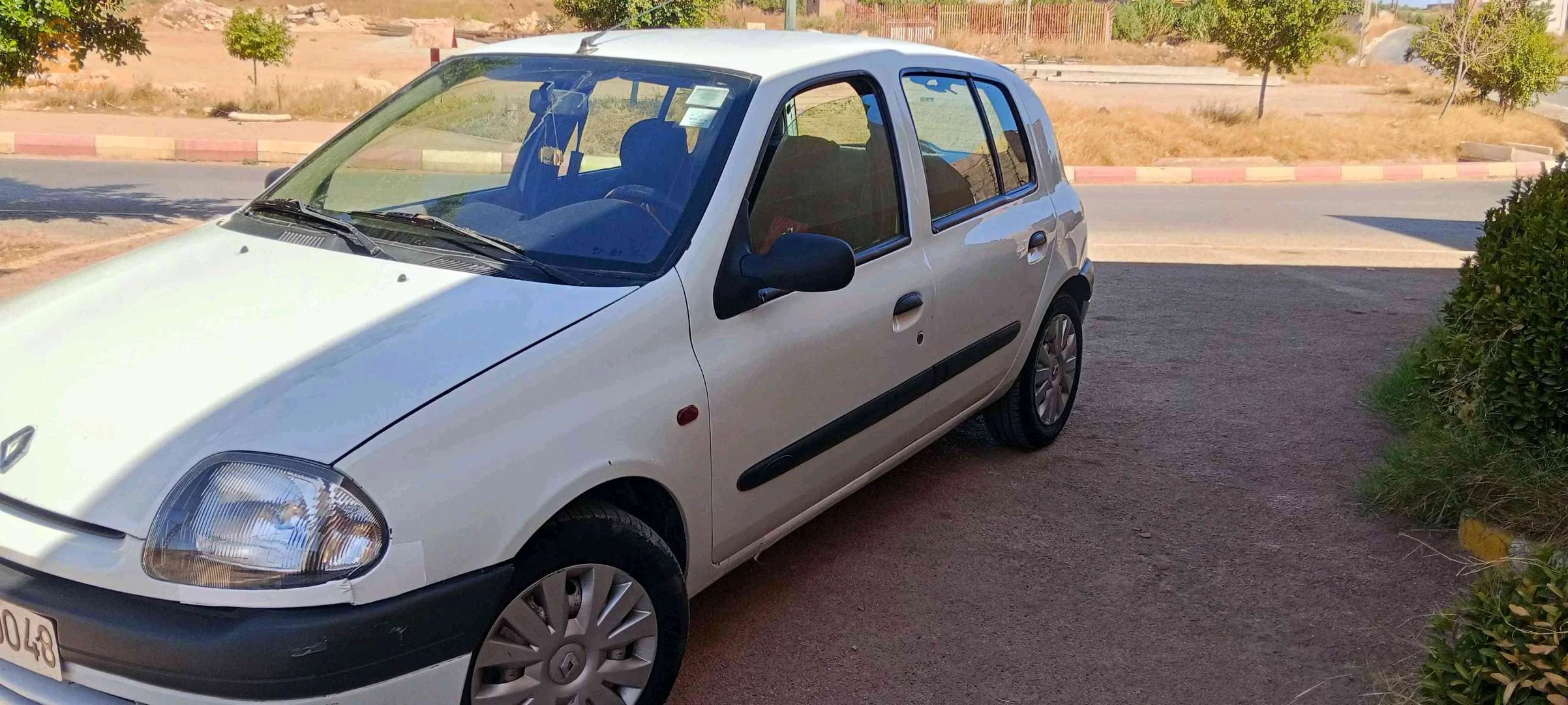 Renault Clio 2 2000 RELIZANE